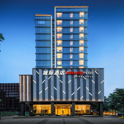 华住暑期精选服务品牌998元/2晚全国可拆分通兑-水晶、城际适用