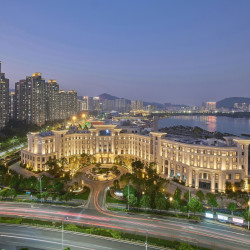 厦门海沧英迪格酒店2晚+首轮迷你吧等入住礼遇+南洋风情换装体验