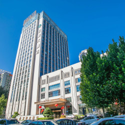 北苑大酒店（北苑路北地铁站店）1晚