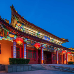 周末通兑｜九华山庄酒店+主题汤泉+游泳+早餐+摆渡车