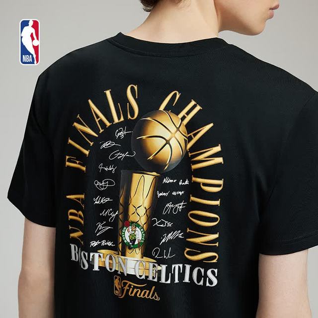 NBA 凯尔特人总冠军球员签名纪念T恤