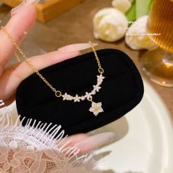 花饰庄园 秋季新款满钻花朵钛钢项链女小众感锁骨链ins风简约甜美吊坠 X136钛钢真金保色