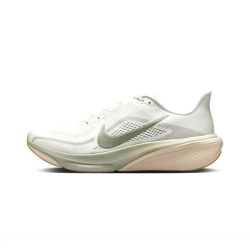 NIKE 三人团:耐克飞马42