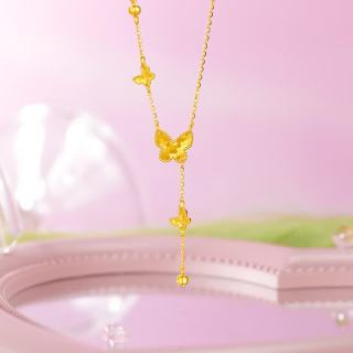 周六福 黄金项链 在逃公主蝴蝶吊坠 计价A0612626 约3.7g 40+5cm