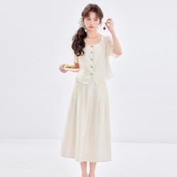 西遇 夏季高级感薄款短袖上衣女半身裙子两件套休闲时尚设计感女式套装