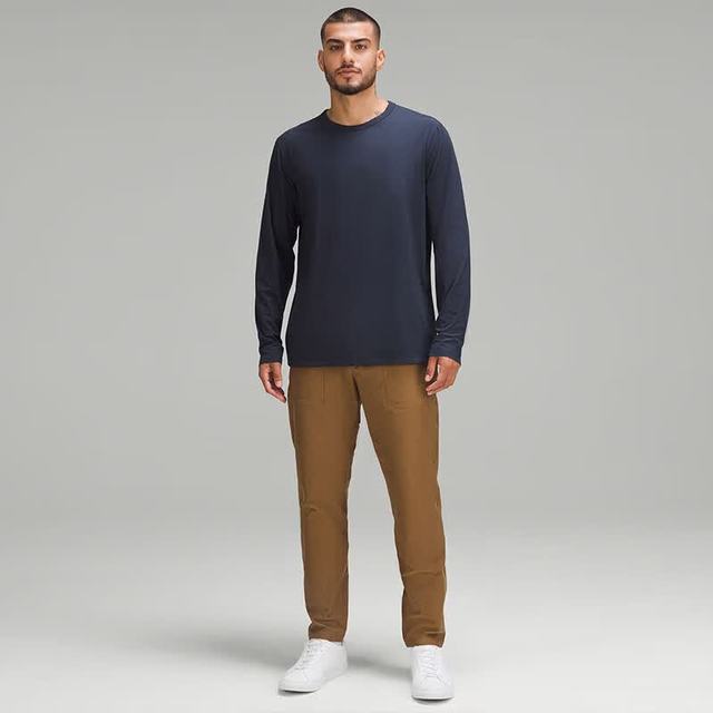 lululemon 丨Fundamental™ 男士长袖速T恤干 LM3CZRS