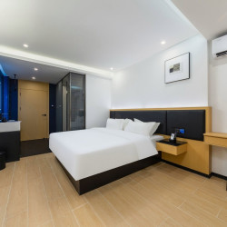 M+设计师HOTEL（海口高铁东站店）1晚