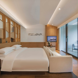 两山云隐温泉度假酒店2晚+首日免費minibar+儿童乐园畅玩+溯溪摸鱼+酒店内野钓（自带渔具）+汉服体验+双人藏...