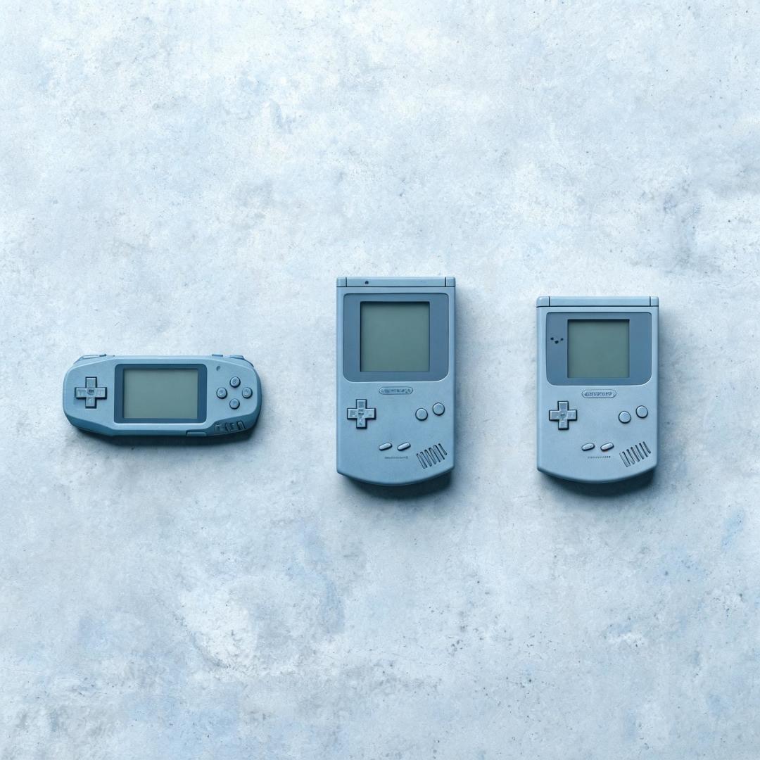 梦回GBA！AYANEO这款复古掌机，能装下你整个童年的卡带