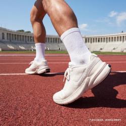 NIKE Uplift SC男鞋厚底低帮时尚简约休闲运动鞋防滑耐磨透气跑步鞋 IB2765-003 42.5