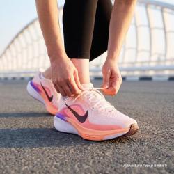 NIKE PEGASUS 42 飞马公路跑步鞋