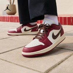 NIKE AIR JORDAN 1 男子篮球鞋 IX5004-121