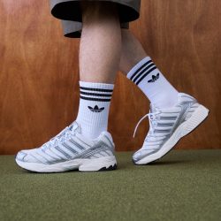 adidas ADISTAR CONTROL 3 男女通用运动鞋 OMP31-2026AL-1