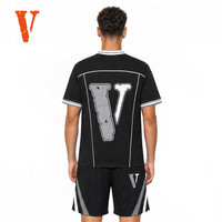 VLONE 足球系列撞色哥特字母大LOGO印花透气立体裁剪美式翻领运动球衣 VLTE26022黑色 M