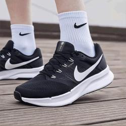 NIKE RUN SWIFT 3 男子跑步鞋 DR2695