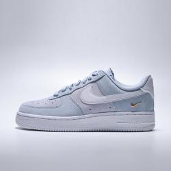 NIKE AIR FORCE 1 '07 女款运动鞋