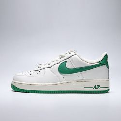 NIKE AIR FORCE 1 男款运动休闲鞋 FJ4146-005