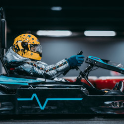 儿童竞技卡丁车