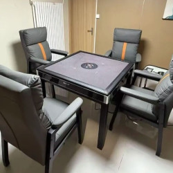 工作日棋牌畅玩三小时