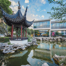 苏州南园宾馆2晚+汉服体验券（不含妆造）+导游讲解参观宾馆四大景点1份+首日欢迎水果+首轮Minibar+寒山寺门...