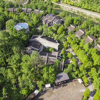 移动端:张家界禾田居度假酒店1晚+拼车接机(站)1次和送机(站)1次+酒店每天定时去往景区穿梭巴士+汤池门票