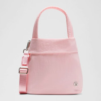 lululemon On My Level 女士小款手袋 LW9FNDS