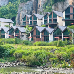 新昌安岚酒店2晚+登云梯+泳池吧鸡尾酒+欢乐时光+旅拍+单人咖啡渣沙画或精油皂手作一次+云水疗SPA代金券1张+云...