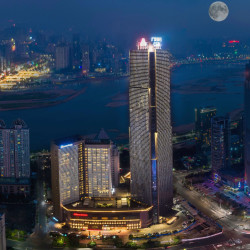 南昌喜来登酒店（滕王阁店）2晚+滴滴打车5折优惠券1份+双人欢迎软饮券1张+每日限量5间升级江景房，售完即止
