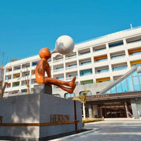 移动端:三亚荷泰潮悦海景酒店1晚+海岛精美旅拍+豪华游艇出海一日游+入住首晚迷你吧软饮+海南富力海洋欢乐世界景区折扣券+海...