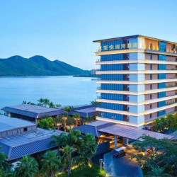 三亚悦澜湾君澜度假酒店2晚+椰子鸡火锅+尊享君澜本地特色饮料一次+大东海至南山文化旅游区往返穿梭巴士+三亚千古情8...