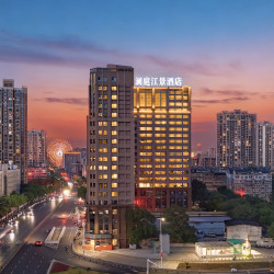 澜庭云端江景酒店（南昌滕王阁地铁站店）1晚
