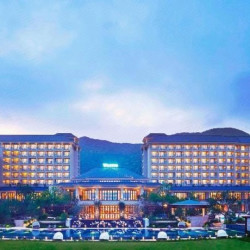 舟山朱家尖绿城威斯汀度假酒店2晚+专业美拍+首晚minibar+东沙沙滩成人单次门票*2张