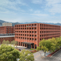 景德镇陶溪川凯悦嘉轩酒店2晚+首日或次日享双人自助晚餐+旅拍精修照片3张+首轮迷你吧+精美伴手礼
