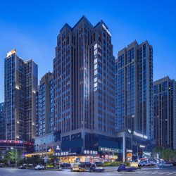 湘潭逸致·雅酒店（九华步步高广场湖南科技大学店）1晚