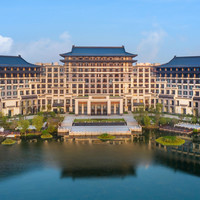 移动端：芜湖新华联丽景酒店1晚+大白鲸+鸠兹演艺小镇