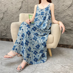 春季碎花吊带裙女时尚宽松气质夏季印花