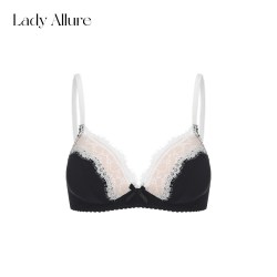 LADYALLURE 「LA」Elva·软芙慕斯 | 阳光感纯欲女孩蕾丝三角杯文胸内衣套装