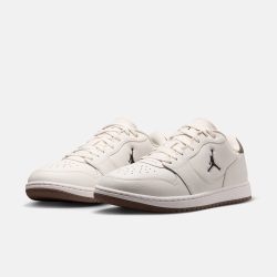 NIKE JORDAN 男子篮球鞋 IQ5698-004