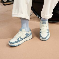 361° 女款休闲运动鞋