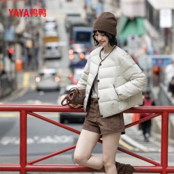 鸭鸭羽绒服 鸭鸭25女士冬季羽绒服轻薄宽松休闲短款百搭防寒外套