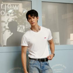 Levi's 夏季男士简约休闲时尚好搭LOGO印花短袖T恤 白色