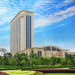 舟山喜来登绿城酒店2晚+酒店至蜈蚣峙码头免費班车+八段锦养生操+免費健身房、游泳池、儿童乐园、免費停车+次日2小早餐
