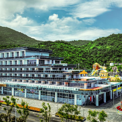 温州乐园奇妙美人鱼度假酒店1晚+2大1小门票(乐园/海洋馆二选一)+2大1小温州大马戏门票1份