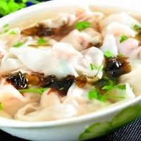 老上海馄饨铺 鲜肉馄饨+小笼包单人餐