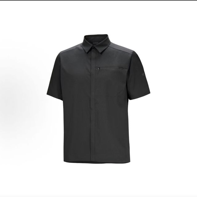 ARC'TERYX SKYLINE SS 翻领单排扣短袖衬衫 男款