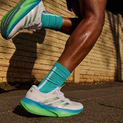 adidas SUPERNOVA RISE 3 男款跑步鞋 2026Q1-OMW04
