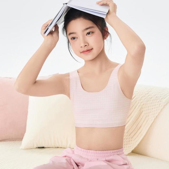 巴拉巴拉 无痕随心裁儿童内衣女童发育期一阶段文胸防凸点防走光内穿小背心