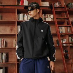 adidas 经典运动连帽夹克外套男女春夏adidas阿迪达斯三叶草KB1946