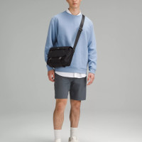 lululemon Wunderlust 拒水邮差包 LU9BVTS
