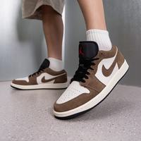 NIKE AIR JORDAN 1 LOW 男子篮球鞋 553558-200